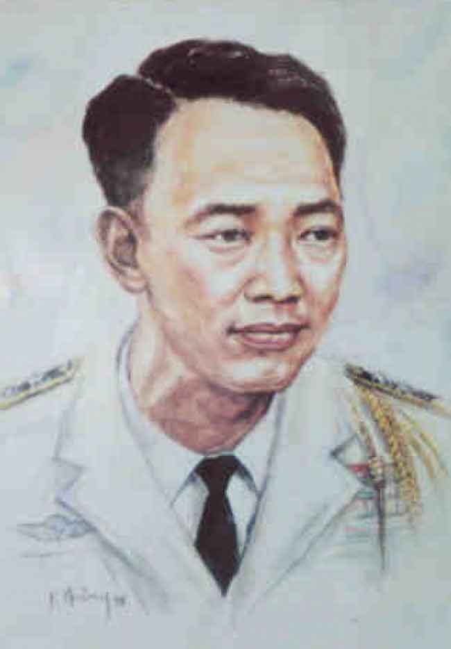 Tướng Nguyễn Ngọc Loan: Được biết đến với hình ảnh lịch sử đầy kính trọng, tướng Nguyễn Ngọc Loan là một biểu tượng của sự can trường và tình yêu đối với quê hương. Hãy tìm hiểu thêm về hành động anh dũng của ông thông qua bức ảnh nổi tiếng này.