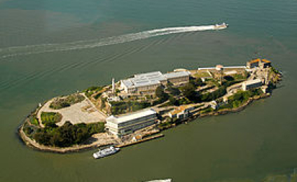 Ma Trong Tù - Nguyễn Văn Tới